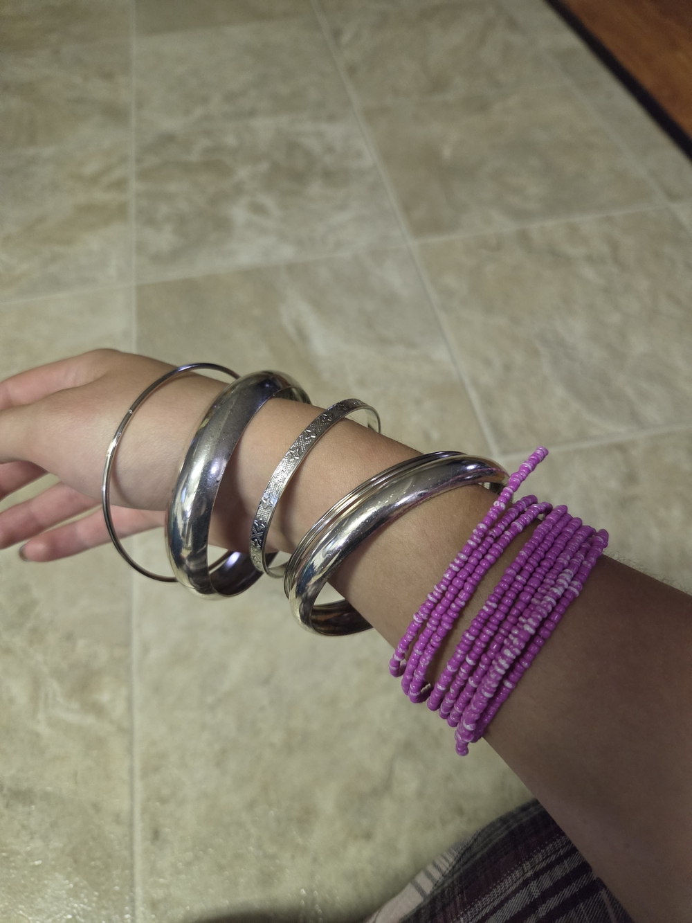 Bracelet / Bangle Collection 7 Silver and Pink Beaded Stackable Bracelets Set